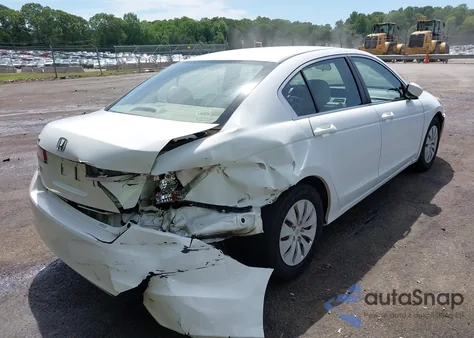 2012 Honda Accord 2.4 Lx из США, поврежденный, VIN 1HGCP2F3XCA061071